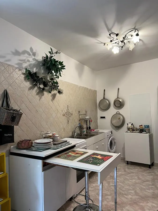 Casa Kamalei, Tra Plebiscito E Lungomare Apartment Naples Italy