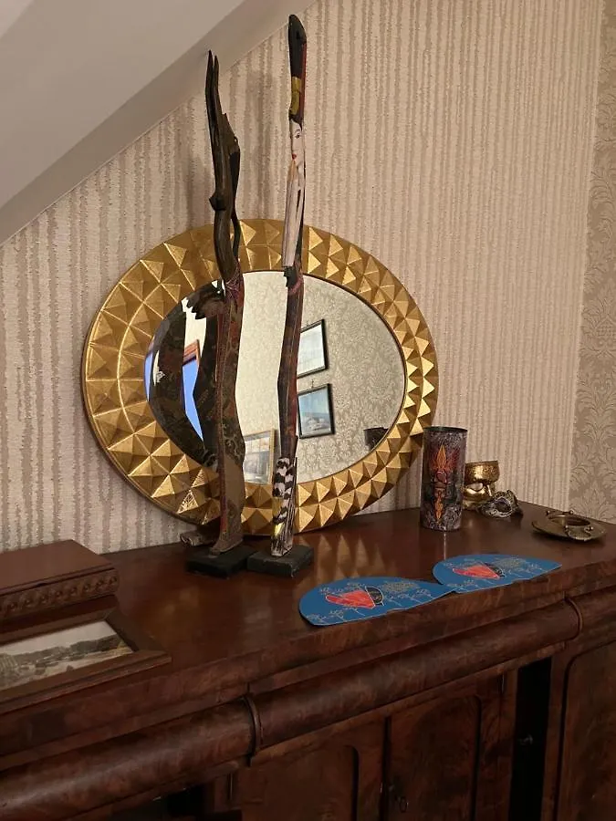 Casa Kamalei, Tra Plebiscito E Lungomare Apartment Naples Italy