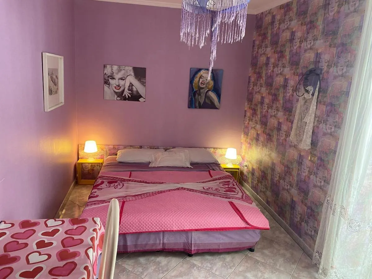 Apartamento Casa Kamalei, Tra Plebiscito E Lungomare Nápoles Italia